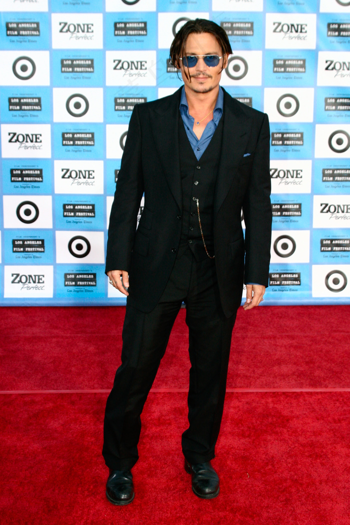 约翰尼·德普,西服,婚纱,人物特写,强尼