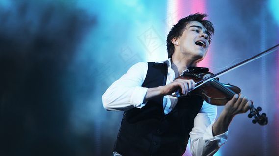 演唱,歌唱家,贝斯手,劲歌热舞,亚历山大·雷巴克