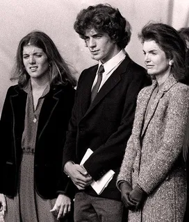 肯尼迪小姐约翰·肯尼迪