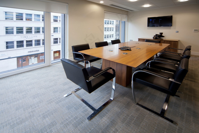 Platinum_Equity_30