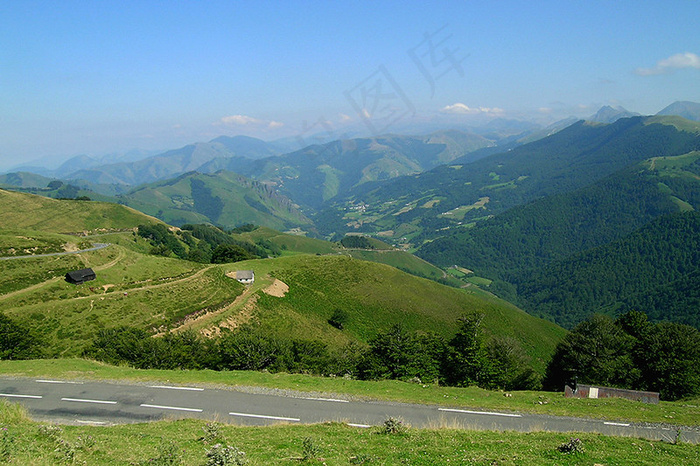 风景,树,天空,草地,山峦,LesPyrénées-景观