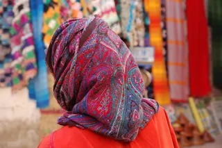 头巾,雨伞,床单,被子,羽绒服,淑女