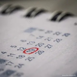 文字图片,居民身份证,纹身,屏幕截图,商品标签,日历