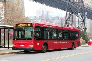 公交车,消防车,轿车,汽车,巴士,RIOC巴士