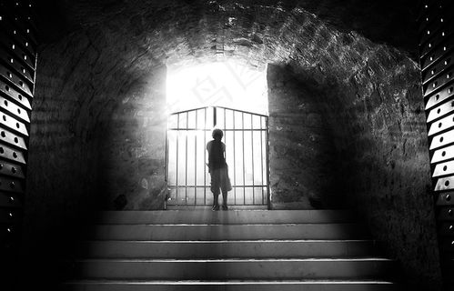 灯,防空洞,门洞,吸顶灯,曹操地下运兵道,被困