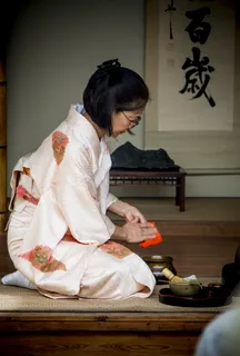 克拉克中心：佐渡的展示和经验：茶道