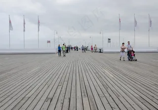 地板砖,轿车,街道,帆船,桥梁,码头