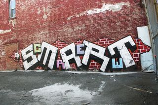 街头涂鸦,包装袋/盒,地板砖,书本,聪明