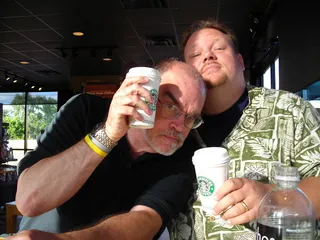 欢呼声来自星巴克-咖啡店2008＃37