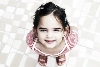 美女,人物特写,清纯少女,眼镜,头发,维奥莱塔