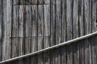 原材料,铁路轨道,金属栏杆,笼子,门,陷阱和古蒂埃