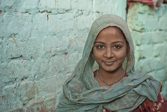 美女,人物特写,头巾,老太太,盖头,班汉尼上砖
