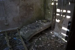 房屋倒塌,塌陷,建筑,巷道,毛坯房,被遗弃的养老院