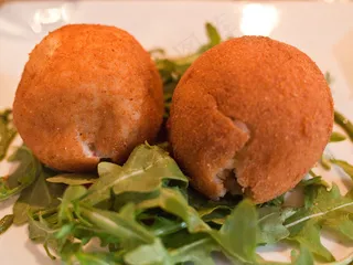 蘑菇,香芋丸,桔子,南瓜饼,汉堡,Piccola Cucina-Arancini Siciliani