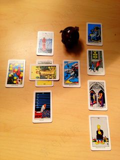 文字图,屏幕截图,照片墙,卡通动漫人物,邮折,62.365：算命的小猪