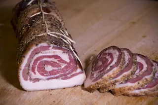 食物,运动鞋,拖鞋,凉鞋,炸肉卷,WB Pancetta1