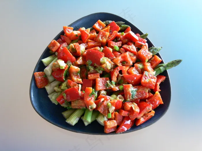 花卉,双椒鸡丁,草莓,菜肴,红辣椒,素菜