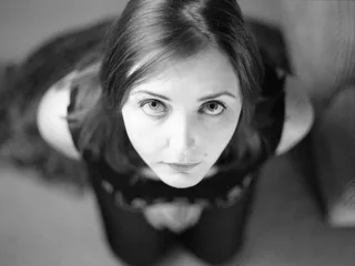 美女,时装T台,人物特写,眼镜,头发,凯蒂