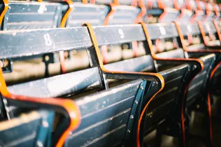 轿车,摩托车,冷床,观众席,辊道窑,芬威的蓝色座位