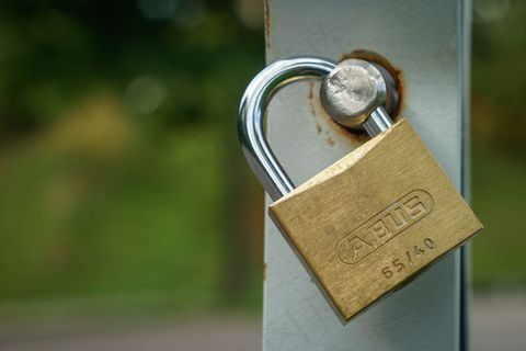 挂锁,打火机,包,手提包,手表,已锁定