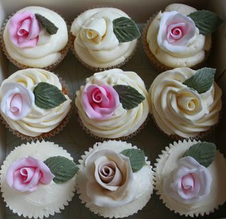 蛋糕,玫瑰花,雪媚娘,花卉,瓶子,玫瑰蛋糕