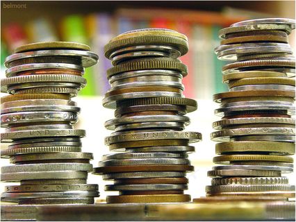 弹簧,火花塞,螺丝,丝杠防护套,钱币,硬币