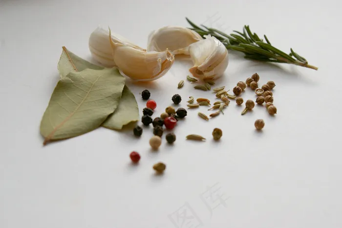 大蒜，药草和香料