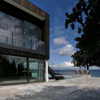 阿尔恩·雅各布森（Sneodborg Strandvej 300），1953-1956年