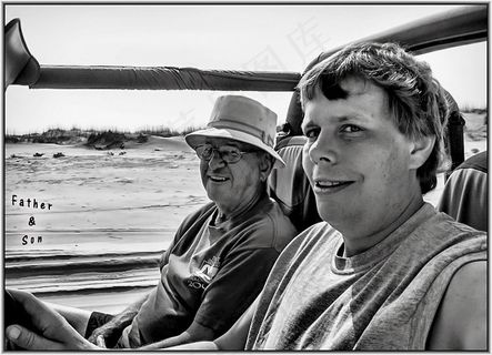 人物特写,美女,头巾,黑白照片,钢笔画,我和爸爸/假期2008