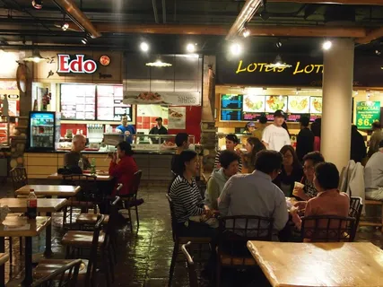 现代建筑,商场,餐饮场所,步行街,酒屋,在加拿大用餐