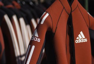 足球运动,阿迪达斯,手,美女,卡通动漫人物,蒂罗尔州厄茨塔尔山谷的47区