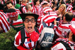 民俗活动,集会,足球运动,民族服饰,游行示威,风扇