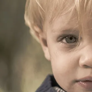 人物特写,美女,头发,眼睛,钢笔画,孩子肖像