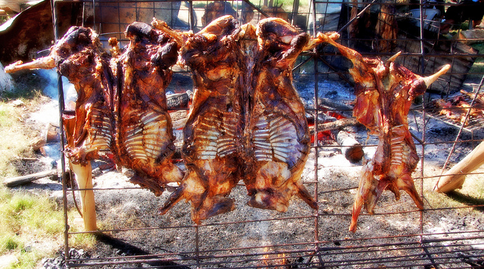广式烧腊,烤全羊,烤羊腿,腊肉,烤兔,Churrasco de fronteira