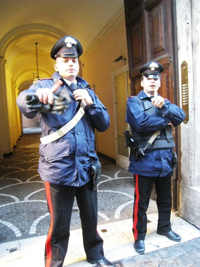 ,男孩,美女,女孩,,不许拍照