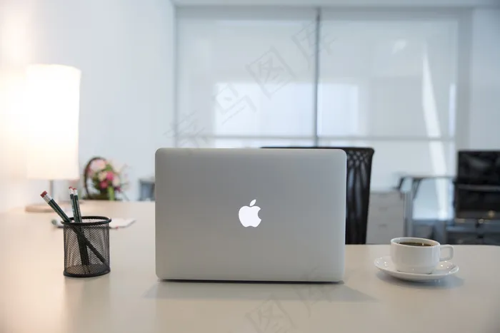 电脑，桌面，Macbook，办公室，科技