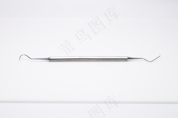 圆珠笔,干簧管,鱼钩,撬棒,收音机天线,牙医