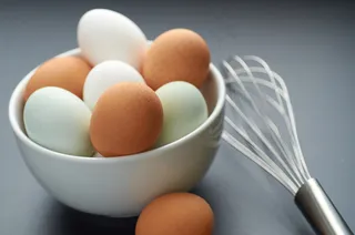 碗，早餐，鸡肉，烹饪，鸡蛋，农场，新鲜，成分，厨房，营养，有机，原料，壳，拂尘