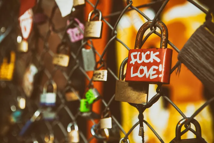 菱形网,屏幕截图,隔热砖,金属马赛克,卡通动漫人物,伦敦