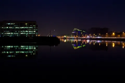 建筑,Cc0,城市,黑暗,都柏林,高分辨率,爱尔兰,灯火,夜,海洋,河,海,天际线,股票照片,水 建筑,Cc0,城市,黑暗,都柏林,高分辨率,爱尔兰,灯火,夜,海洋,河,海,天际线,股票照片,水