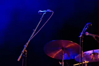 背景，乐队，俱乐部，音乐会，鼓手，鼓，娱乐，乐趣，乐器，爵士乐，现场，麦克风，派对，舞台