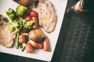 烤银鳕鱼,工艺品,意大利菜,螃蟹,蘑菇,晚餐