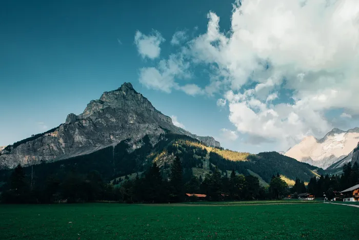 阿尔卑斯山，云，草，草地，绿色，光，山，路径，路，天空，日落，步行