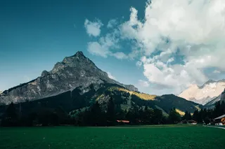 阿尔卑斯山，云，草，草地，绿色，光，山，路径，路，天空，日落，步行
