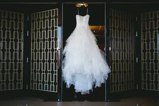 婚纱,头饰,小狗,婚纱写真,裙子,婚礼