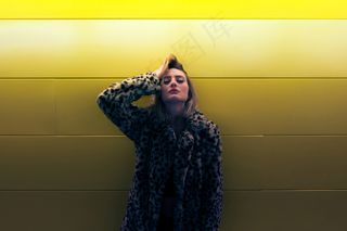 衣服，服装，女孩，墙，女人