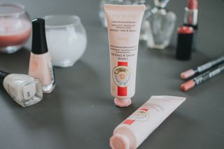 美容，身体护理，瓶，特写，面膜，保健和医学，人脸，卫生，液体，商品，保湿霜，产品，防晒霜，治疗