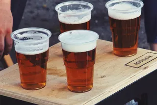 酒精，酒精，啤酒，啤酒，饮料，饮料