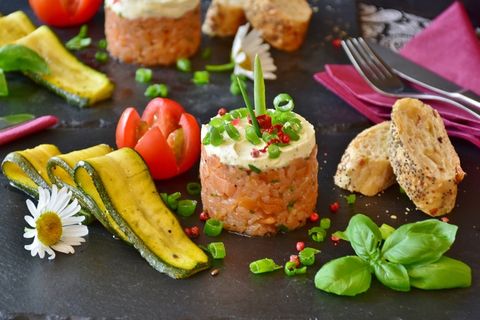 晚餐，鱼类，食品，膳食，餐馆，餐馆，鲑鱼，T