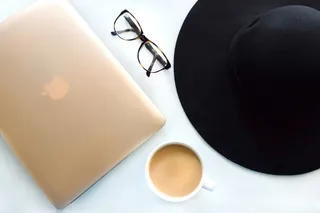 咖啡，计算机，帽子，笔记本电脑，市场营销，开销，技术